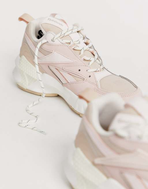 Reebok rose on sale et blanc