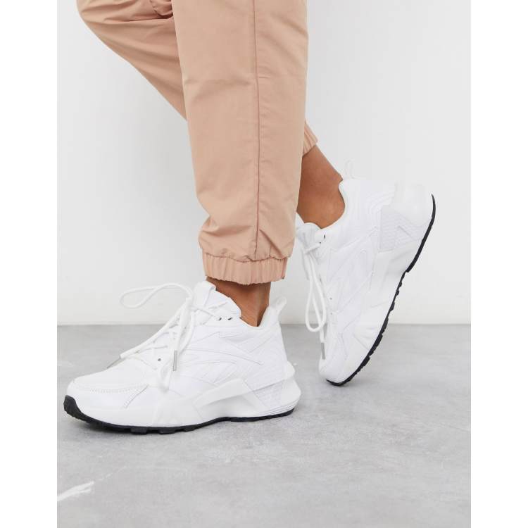 Reebok on sale aztrek blanche