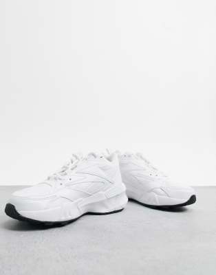 reebok aztrek double mix trainers in white and black