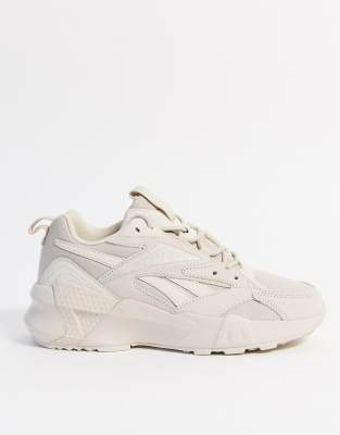 reebok aztrek beige