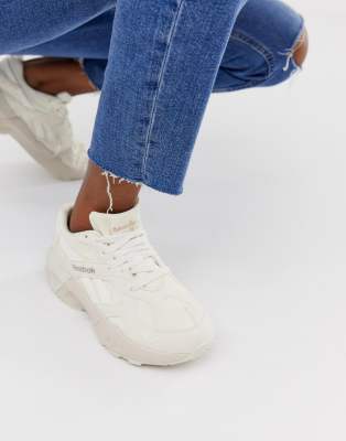 reebok aztrek double trainers in white