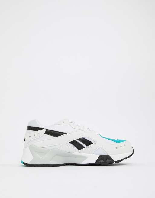 Reebok Aztrek Sneakers In White CN7067