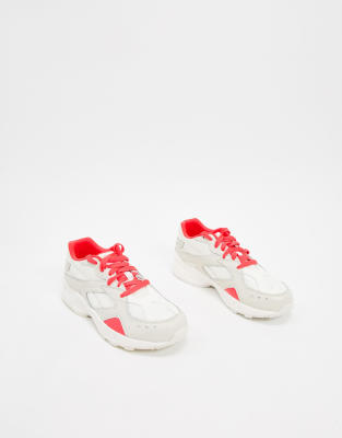 gigi reebok trainers