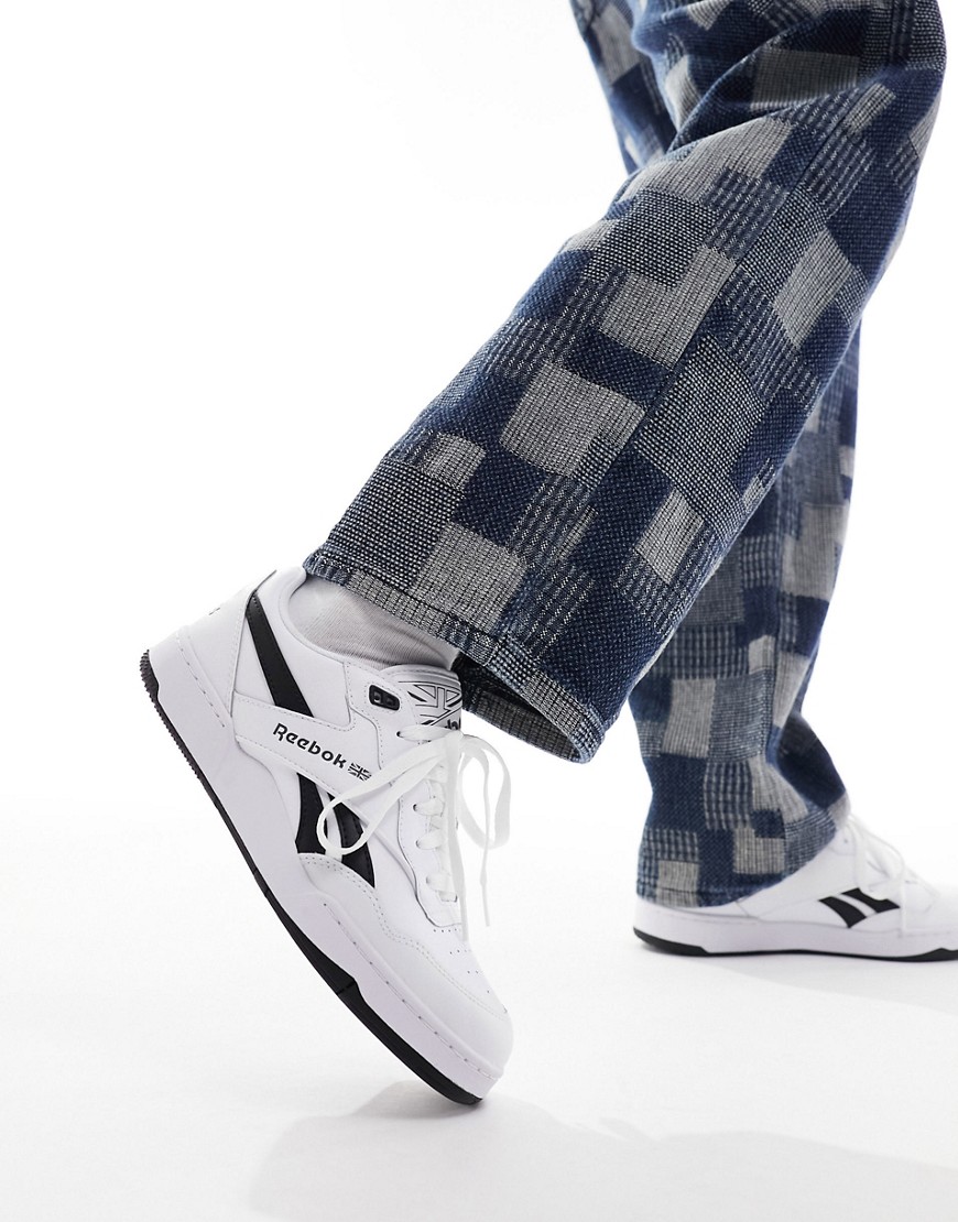 Shop Reebok Bb 4000 Ii Sneakers In White With Black Detail
