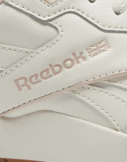 Reebok BB 4000 II trainers in chalk and pink with gum sole