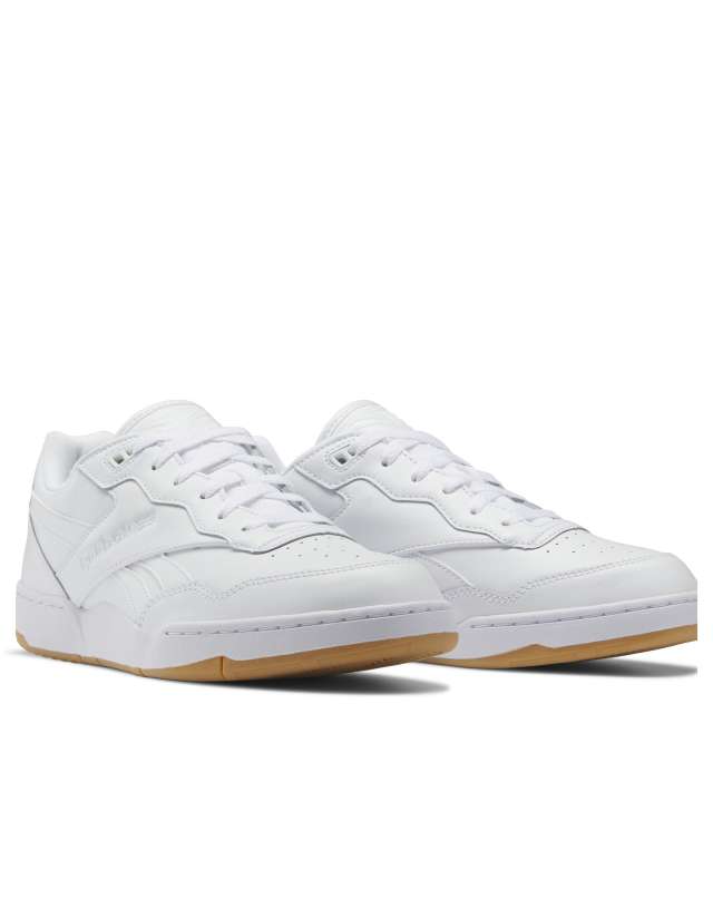 Reebok BB 4000 II unisex sneakers in triple white with gum sole