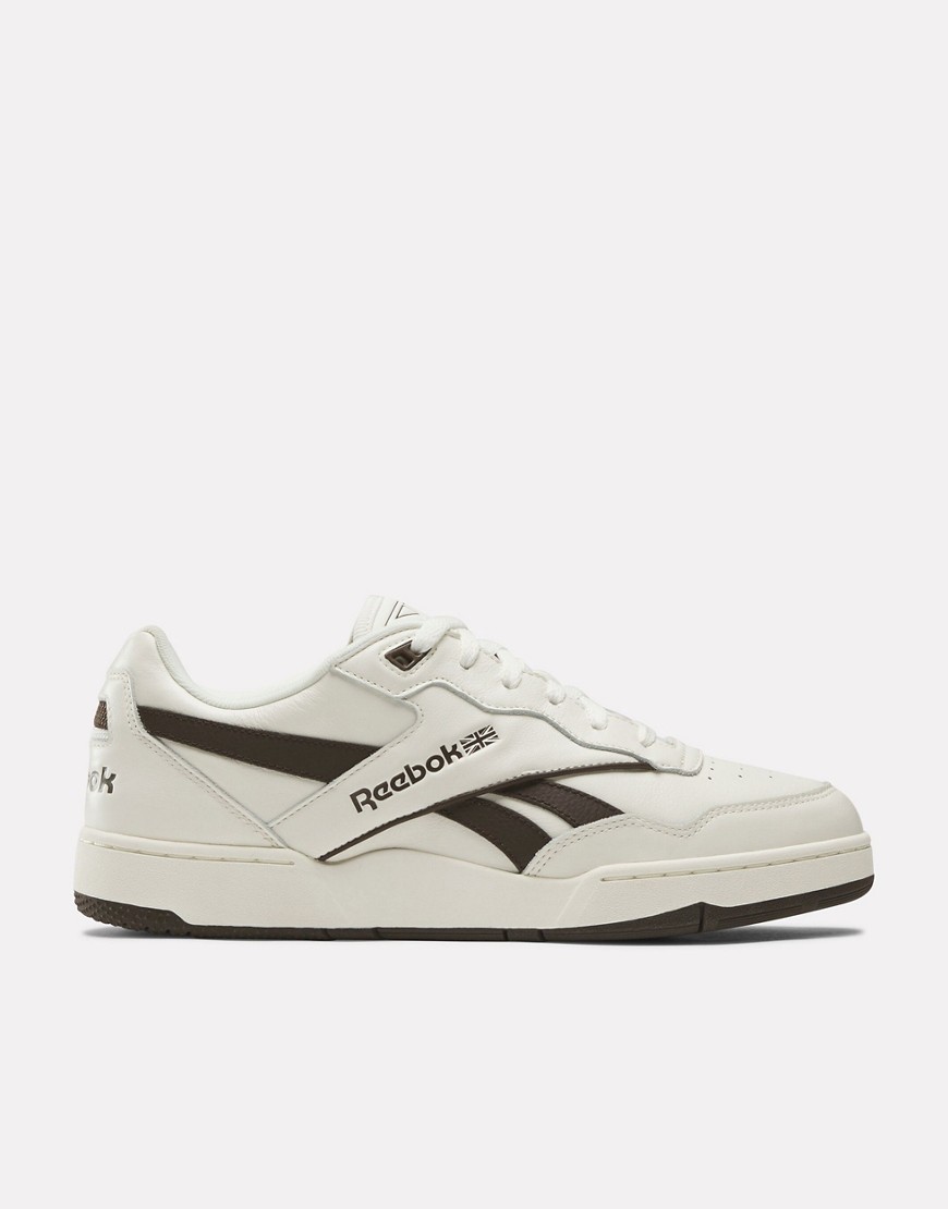 Reebok Bb4000 Ii Sneakers In Chalk With Brown Detail-white