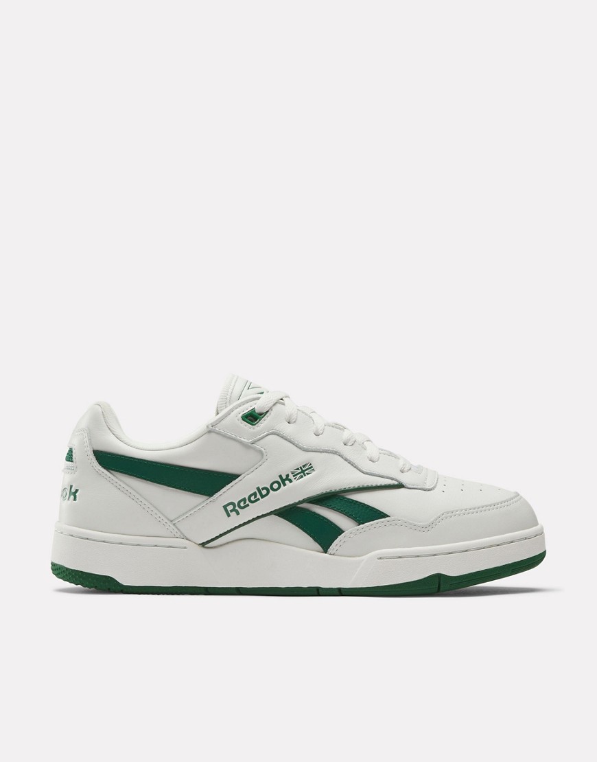 Reebok Bb4000 Ii Trainers In Chalk With Forest Green Detail-white