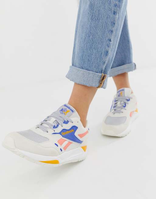 Reebok bolton store low trainers