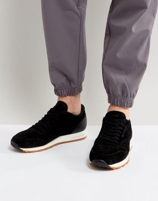 Reebok – BS7892 – Klassische Sneaker aus Wildleder in Schwarz mit  Gummisohle | ASOS