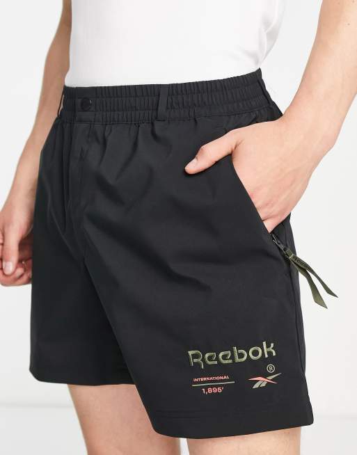 Reebok - Camping - Geweven short in zwart