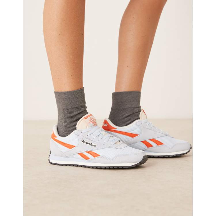 207893541-1-lightblue?$n_750w$