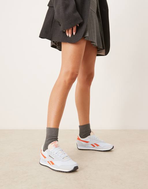 Reebok Classic AZ sneaker in blue and orange , 4 of 5