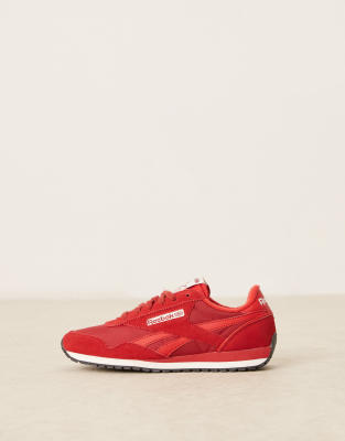 Reebok Classic AZ sneakers in red | ASOS