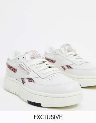 reebok club classic women's tennis shoes