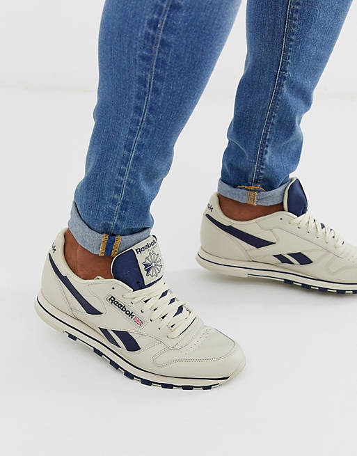 Reebok classic leather sneakers in off white with navy vector | ASOS