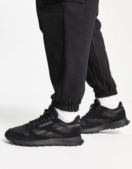 Classic leather sneakers in triple | ASOS