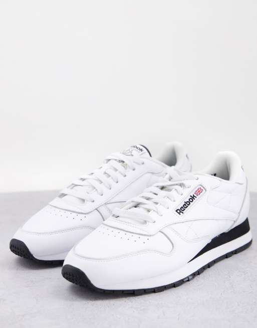 Reebok Classic Leather sneakers in white