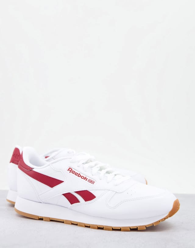 Reebok Classic Leather sneakers in white and red - WHITE