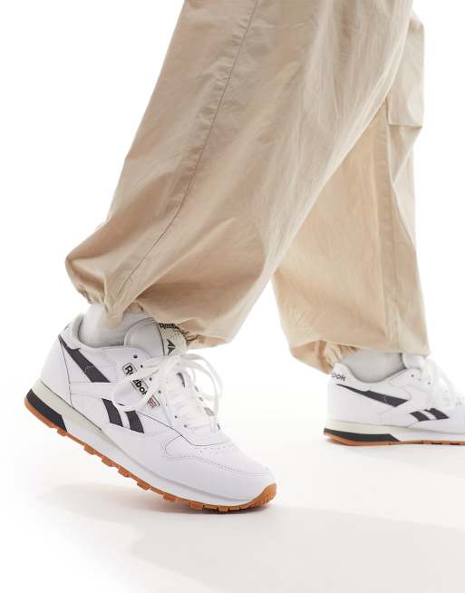 Reebok Classic leather sneakers in white with navy detail