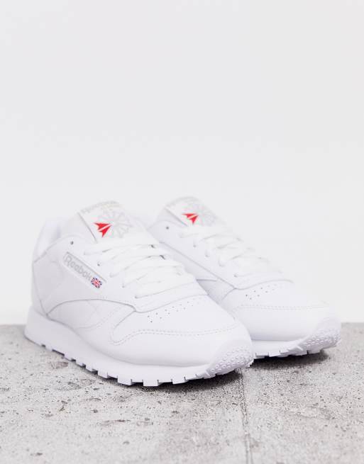 Reebok Classic Leather sneakers in white with gum sole, ASOS