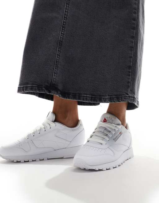 Reebok Classic Leather sneakers in white