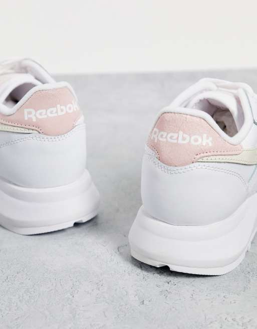 Reebok Classic Leather Sp Vita Och Pastellrosa Sneakers I Lader Asos