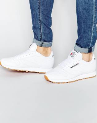 reebok classic leather trainers in white 49799