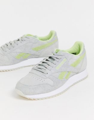 Reebok classic leather trainers in grey 