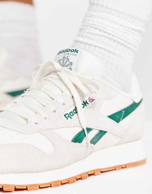 Green and shop white reebok classics