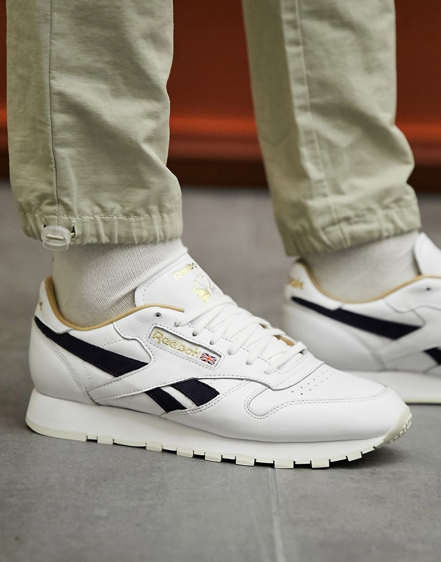 Reebok Classic Leather trainers in premium white leather