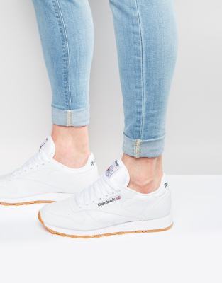 reebok classic leather trainers in white 49799