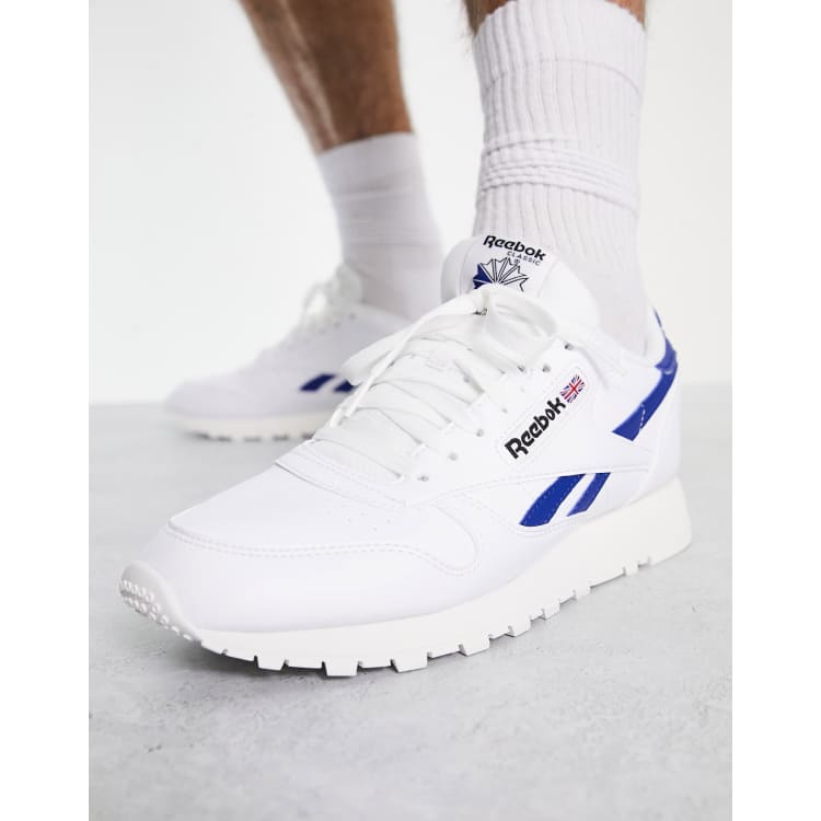 Mens white reebok hot sale classic trainers