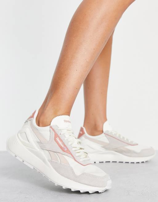 Reebok Classic - Legacy AZ - Sneakers i kalkhvid og lyserød
