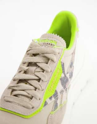 reebok legacy leopard