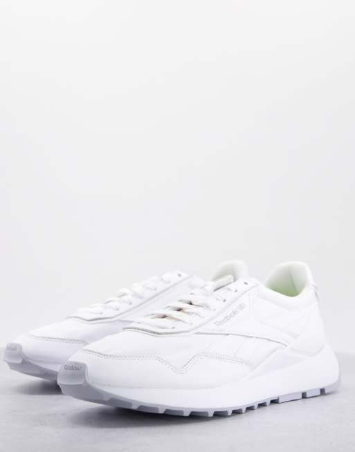 Reebok cheap triple white