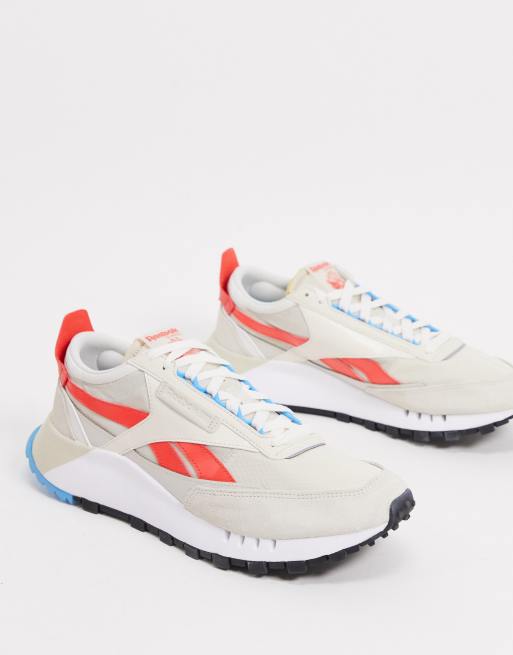 Reebok classic legacy trainers in cheap off white