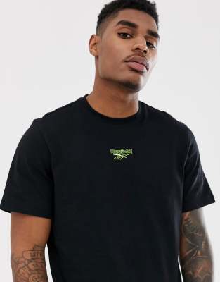 Reebok classic logo t-shirt with back 