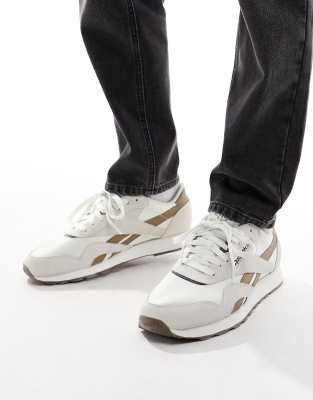 Classic Nylon sneakers in chalk with taupe detail-White