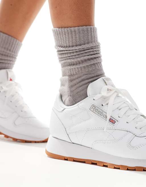 Reebok Classic Sneakers in pelle bianche con suola in gomma