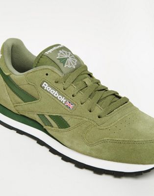 reebok classic suede trainers in green v67590