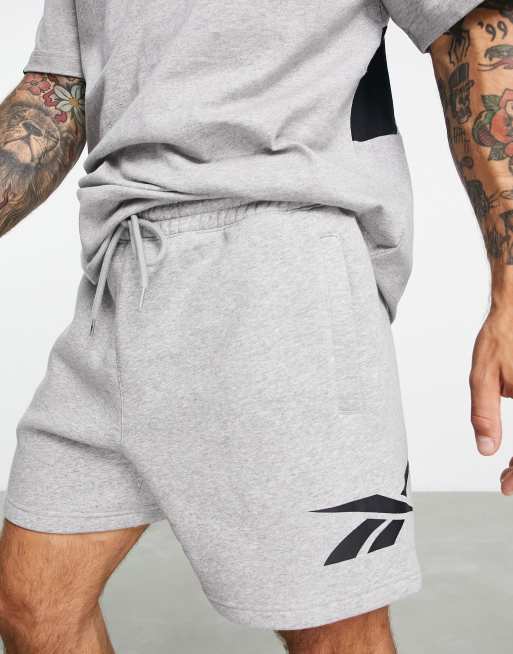 Classics Brand Proud Shorts in BLACK / CHALK