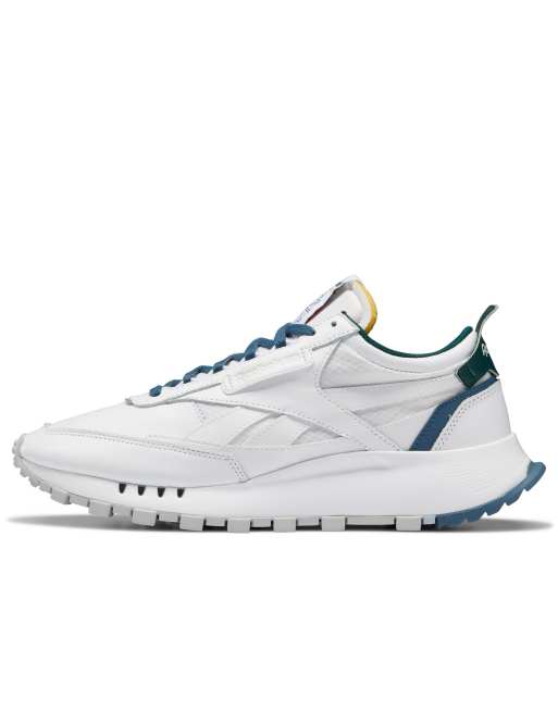 reebok classics cl legacy trainers in beige