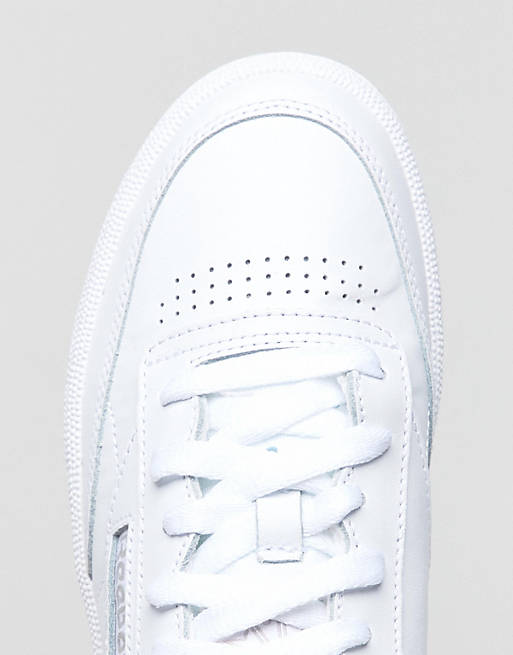 stum Styrke Ryg, ryg, ryg del Reebok Classics Club C 85 sneakers in white with gum sole | ASOS