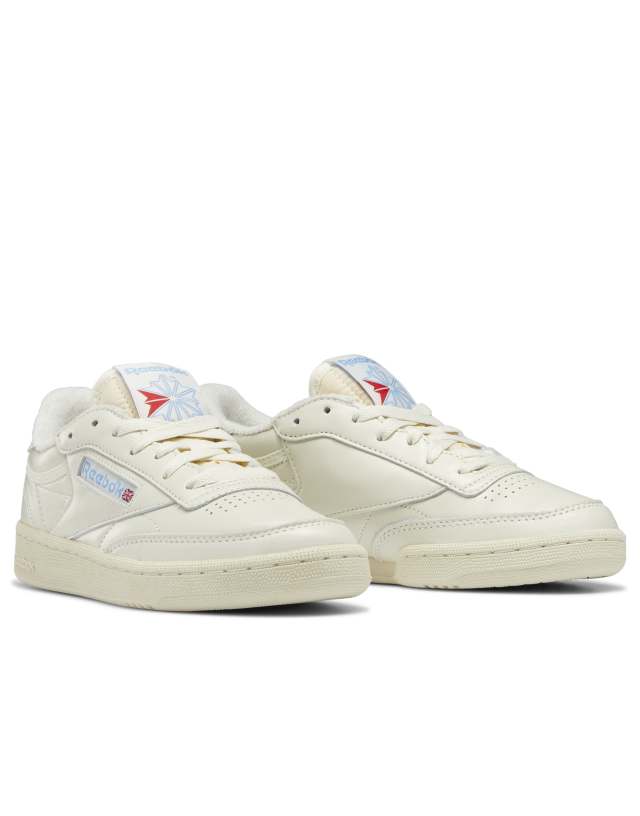 Reebok Classics Club C 85 vintage sneakers in chalk/sky blue 2