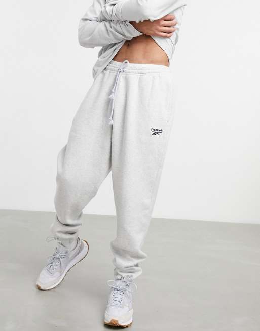 Reebok classic store joggers