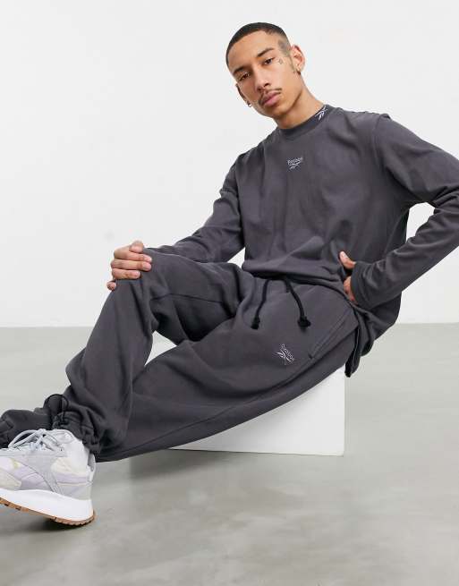 Reebok Classic cotton joggers black color