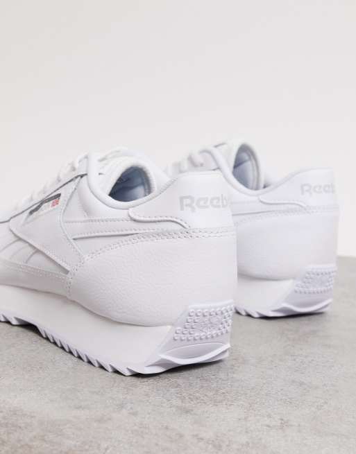 Reebok classic renaissance hot sale women's athletic shoes