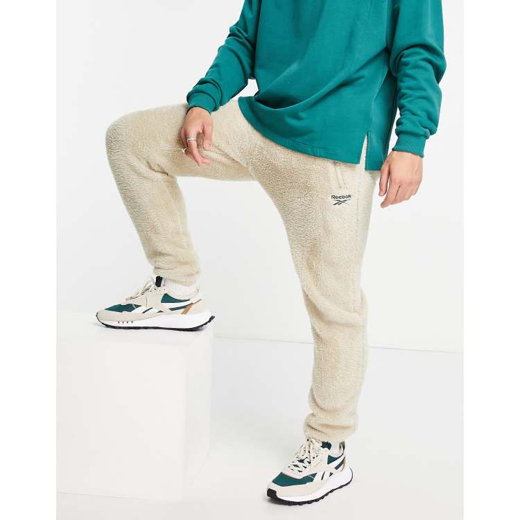 reebok classics sherpa vector hoodie in beige