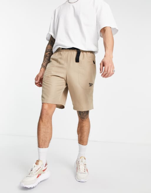 Shorts store reebok beige